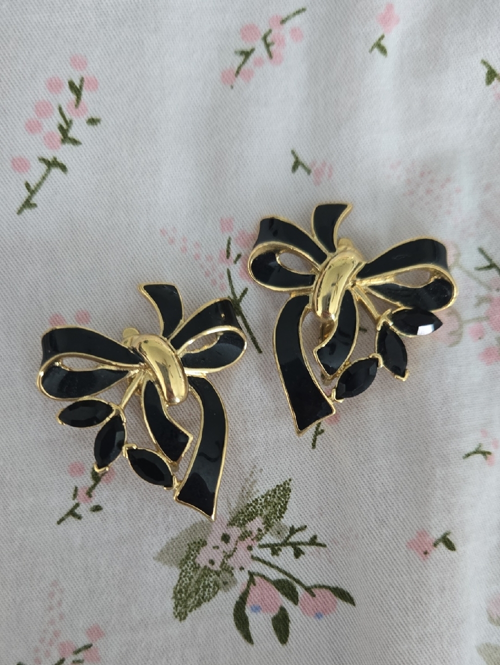 Gold-Tone Bow Earrings with Black Enamel - Picture 2 of 5
